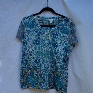 Chico’s Blue Paisley Lace Sleeve Top V Neck Short Sleeve Blouse Size 2